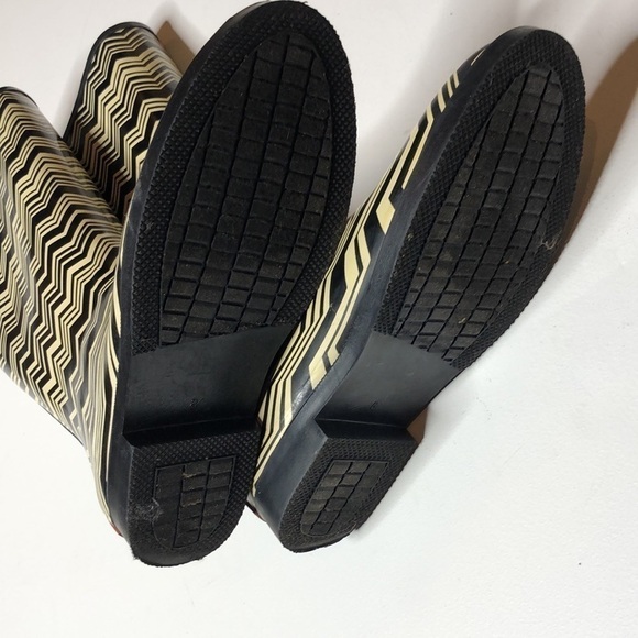 Missoni For Target Zig Zag Rainboots Black Cream 8 - Picture 7 of 9